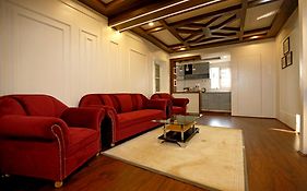 Nuh Serenity - 2 Bhk Luxury Apartment In Srinagar